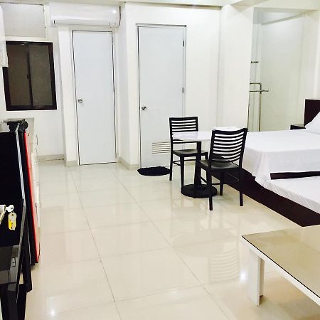 مانيلا Residencia San Vicente - Pasay -Budget Hotel المظهر الخارجي الصورة